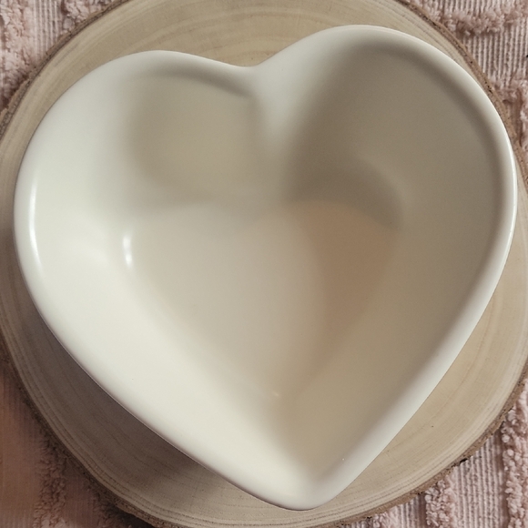 Pfaltzgraff Heart-Shaped Floral Dish - Picture 2 of 7